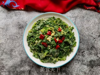 蒜蓉辣椒炒菠菜步骤15
