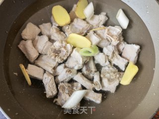干锅排骨步骤7 干锅排骨步骤7