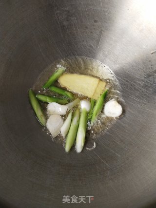 糟菜炒甜笋步骤3