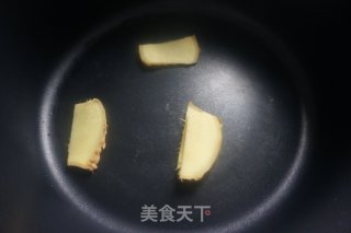 美容养颜食补平民菜——黄豆炖猪蹄步骤5