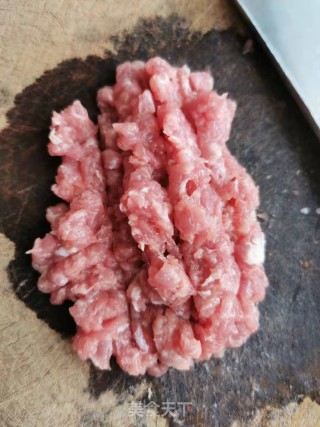 香煎笋虾肉饼步骤2