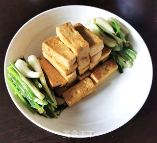 荞头煎豆腐步骤10
