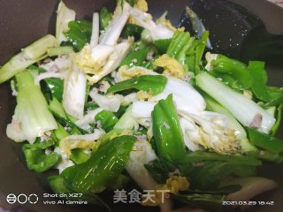 青椒炒肉末步骤6