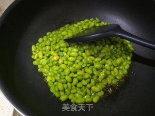 香椿炒毛豆米步骤4