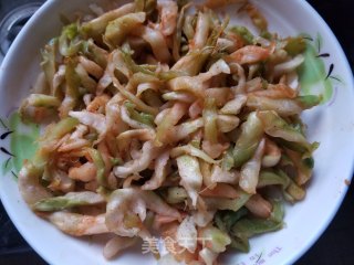 腊肉炒榨菜步骤1