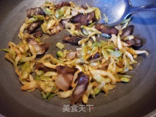 腊肉炒榨菜步骤4