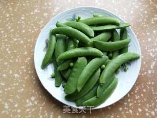 甜豆角炒牛柳步骤3
