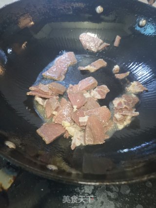 蚕豆春笋炒咸肉步骤9