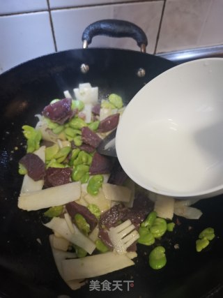 蚕豆春笋炒咸肉步骤14