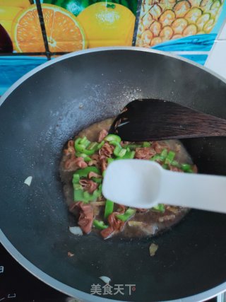 辣椒炒肥肠步骤10