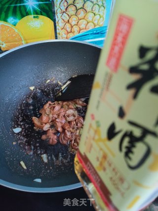 辣椒炒肥肠步骤8