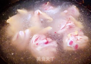 杏鲍菇土豆胡萝卜炖鸡腿步骤5