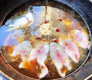 鲅鱼炖萝卜片步骤5