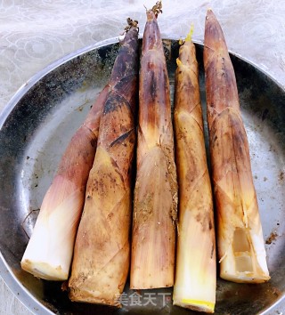 清炒春笋步骤1
