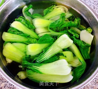素炒香菇油菜步骤3