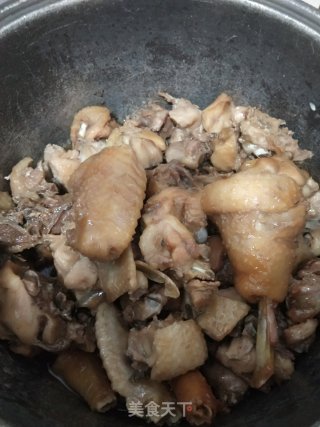 电饭煲包围了鸡步骤5