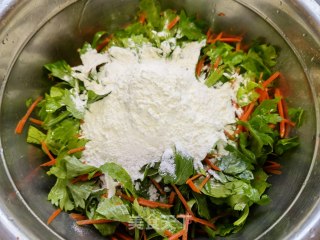 芹菜叶蒸胡萝卜步骤8 芹菜叶蒸胡萝卜步骤8
