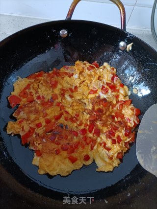灯笼椒虾皮煎鸡蛋步骤7
