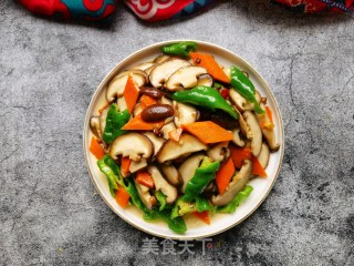 胡萝卜青椒炒香菇步骤12