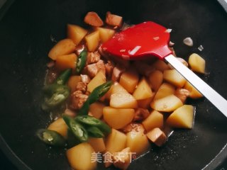 土豆烧鸡胸肉步骤8
