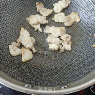 五花肉焖笋干步骤8