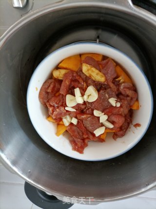 南瓜蒸肉片步骤4