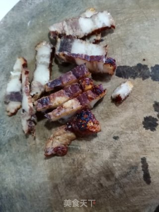 麻笋炒腊肉步骤4