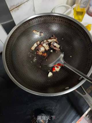 麻笋炒腊肉步骤6