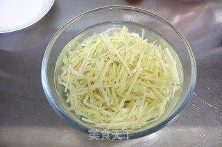 鸡蛋韭菜炒春笋步骤5