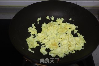 鸡蛋韭菜炒春笋步骤8