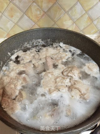 焖牛腩步骤5