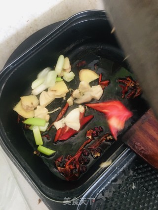 青蒜炒腊猪脸步骤4