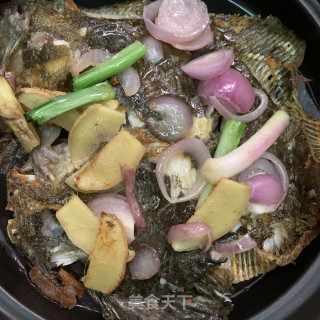 黄豆酱焖多宝鱼步骤6