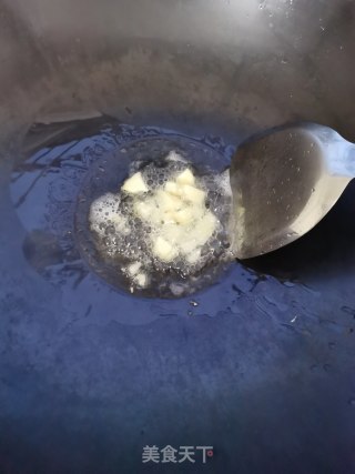 蒜炒紫背菜步骤3