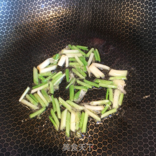 香菇肉末烧杏鲍菇步骤4