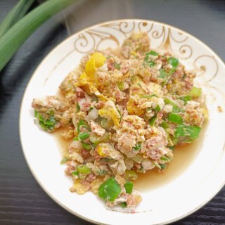 春葱鸡蛋炒蜢子虾酱步骤14