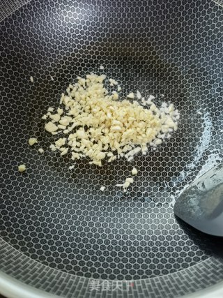 春韭炒红薯粉条步骤4 春韭炒红薯粉条步骤4