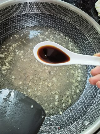 春韭炒红薯粉条步骤7 春韭炒红薯粉条步骤7