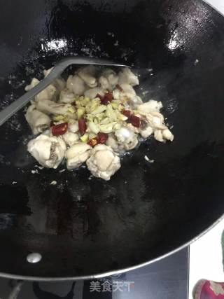 辣炒小鸡腿步骤3