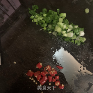 土豆炒肉末步骤2