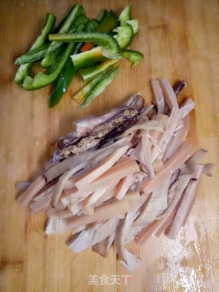 酱香鱿鱼步骤1