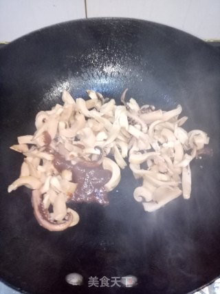 酱香鱿鱼步骤3