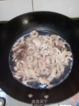 酱香鱿鱼步骤2