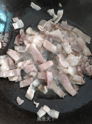 香椿炒肉步骤4