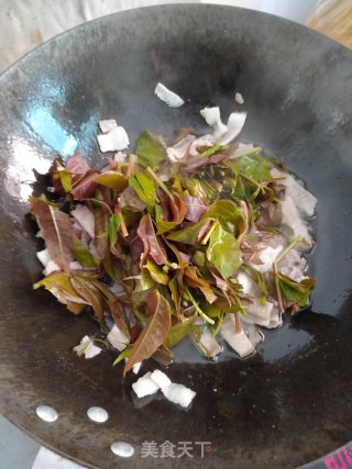香椿炒肉步骤5
