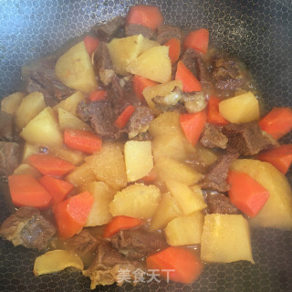 咖喱土豆烧牛腩步骤8 咖喱土豆烧牛腩步骤8