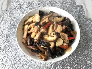 火麻仁鲜蘑肉片步骤7 火麻仁鲜蘑肉片步骤7