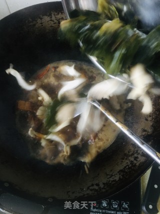 红烧肉烩菜步骤5