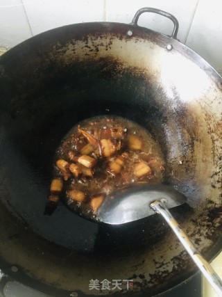 红烧肉烩菜步骤4