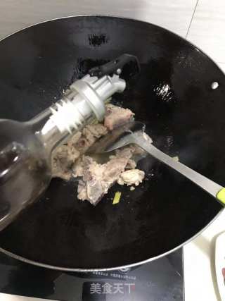 红烧肉骨头步骤2